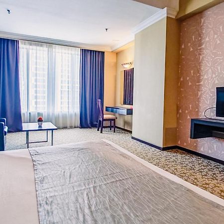 New York Hotel Τζόχορ Μπάχρου Εξωτερικό φωτογραφία