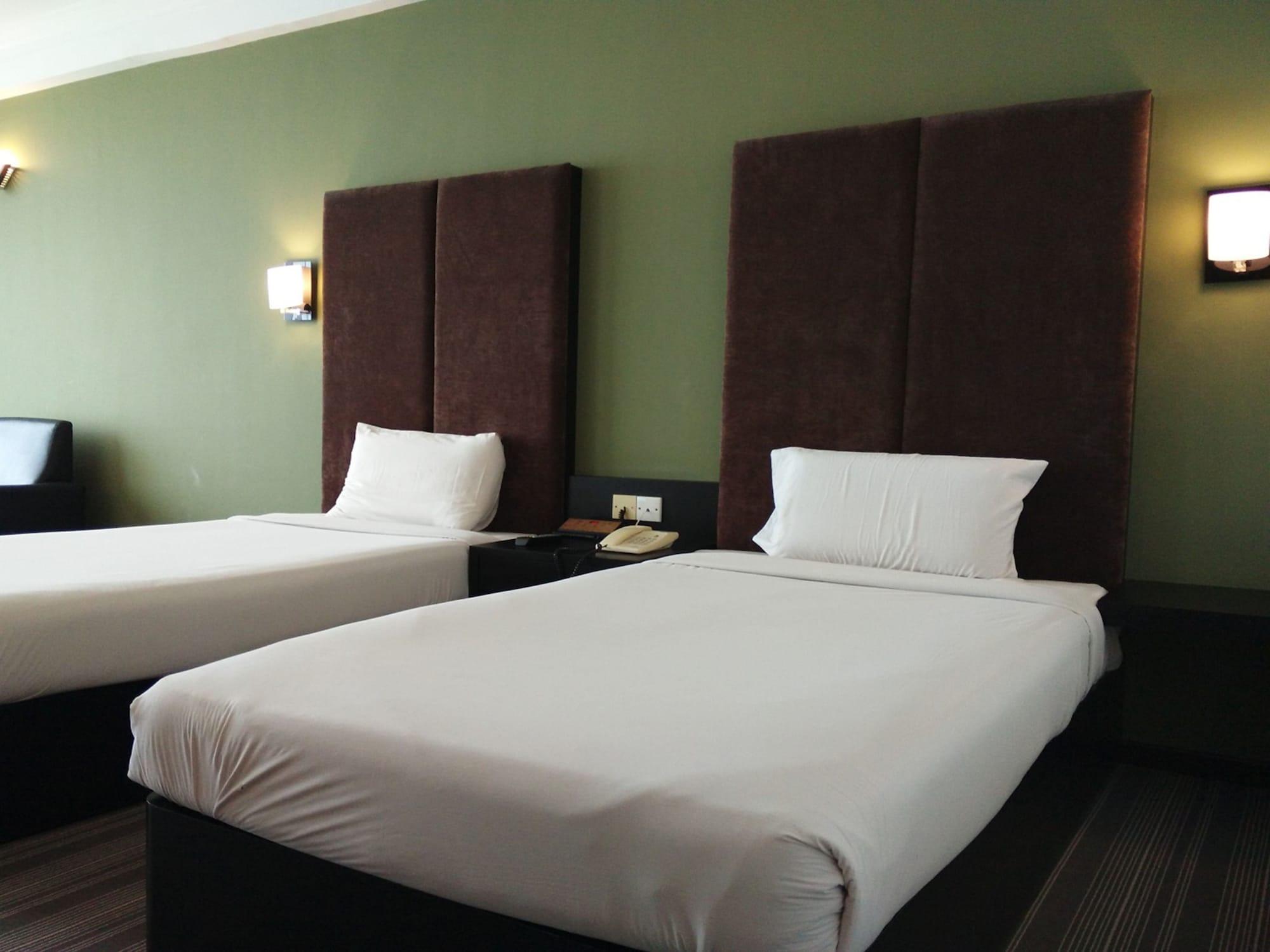 New York Hotel Τζόχορ Μπάχρου Εξωτερικό φωτογραφία