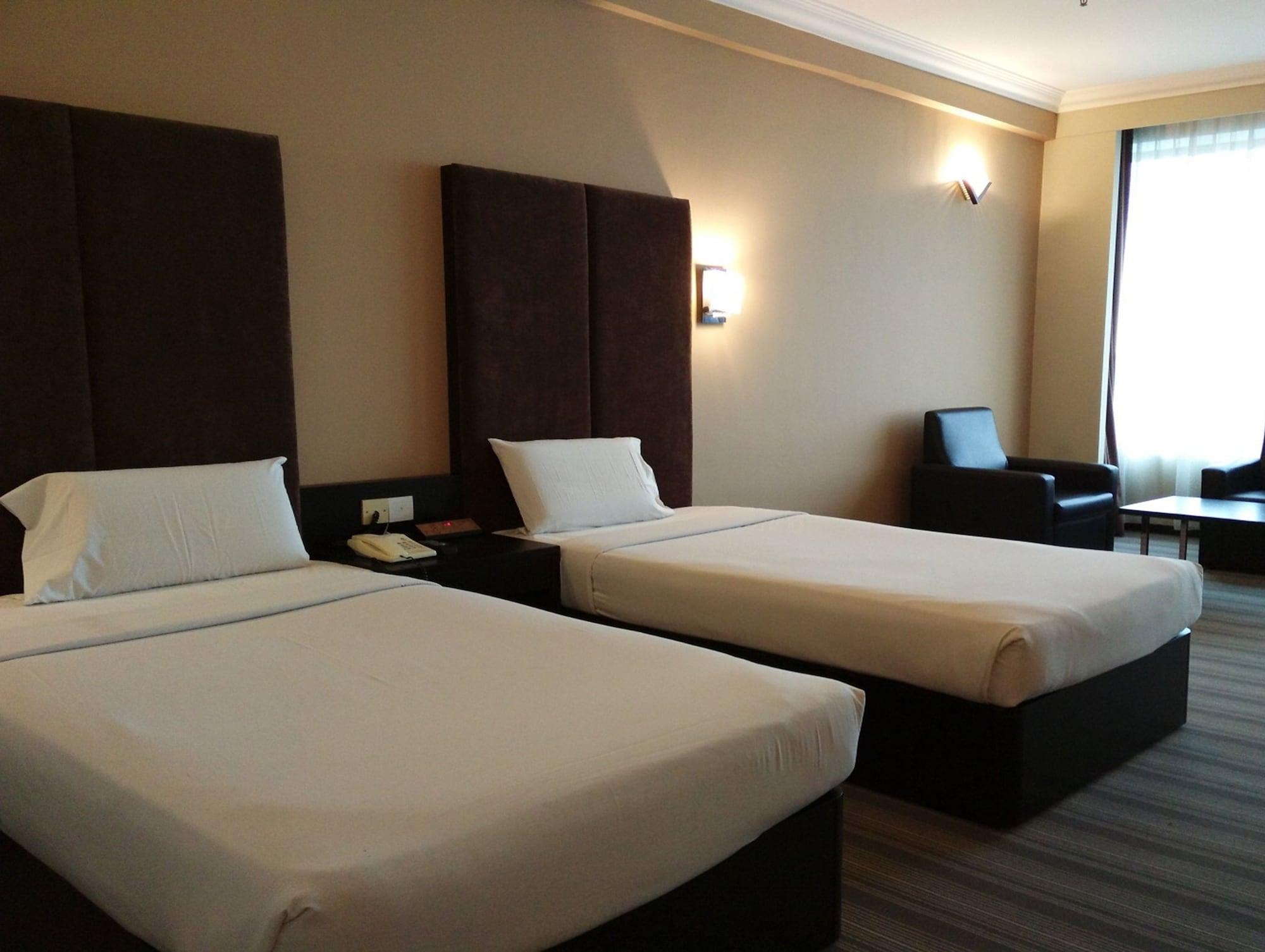 New York Hotel Τζόχορ Μπάχρου Εξωτερικό φωτογραφία