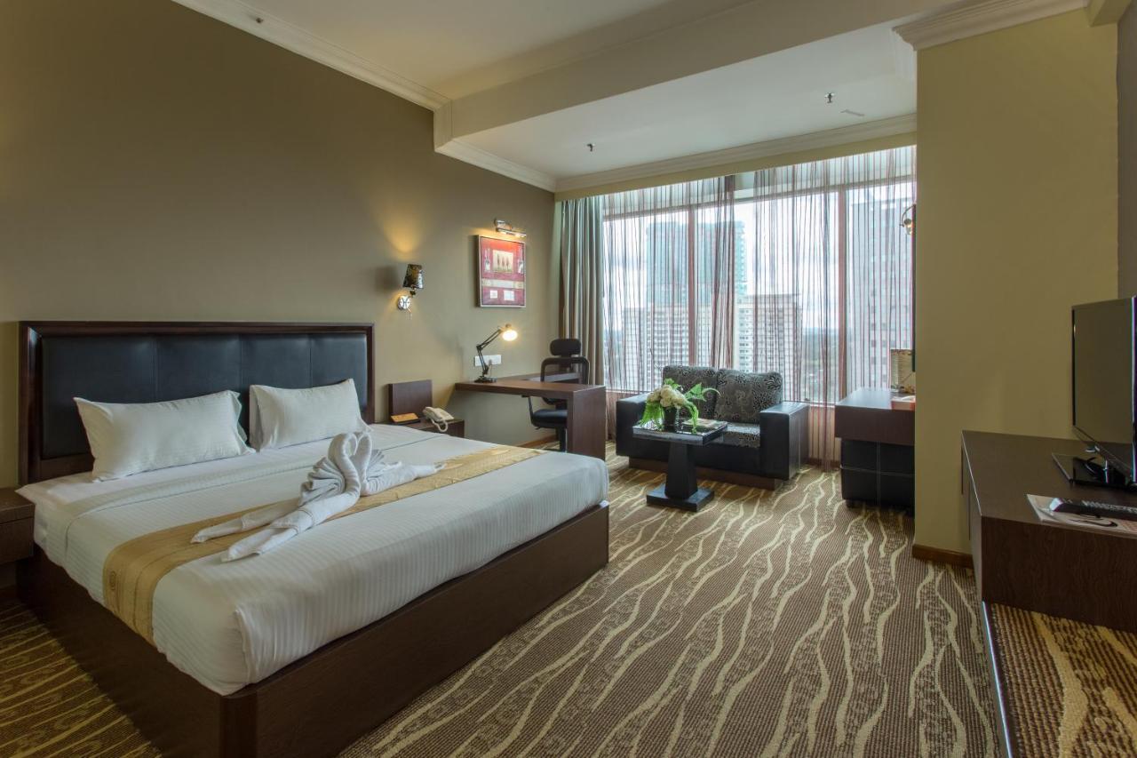 New York Hotel Τζόχορ Μπάχρου Εξωτερικό φωτογραφία